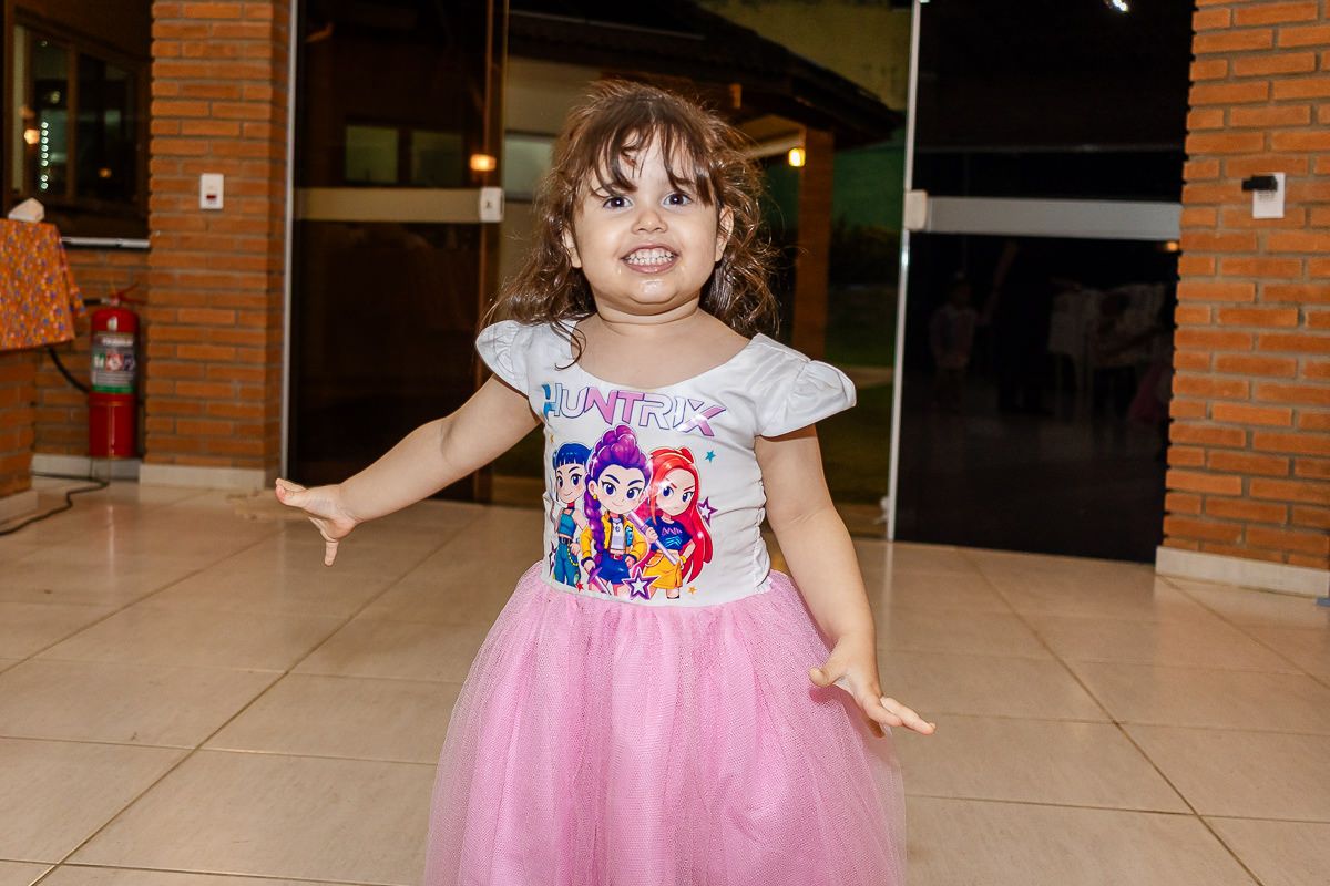 Matheus 8 & Maria 3 anos - 2 - 0