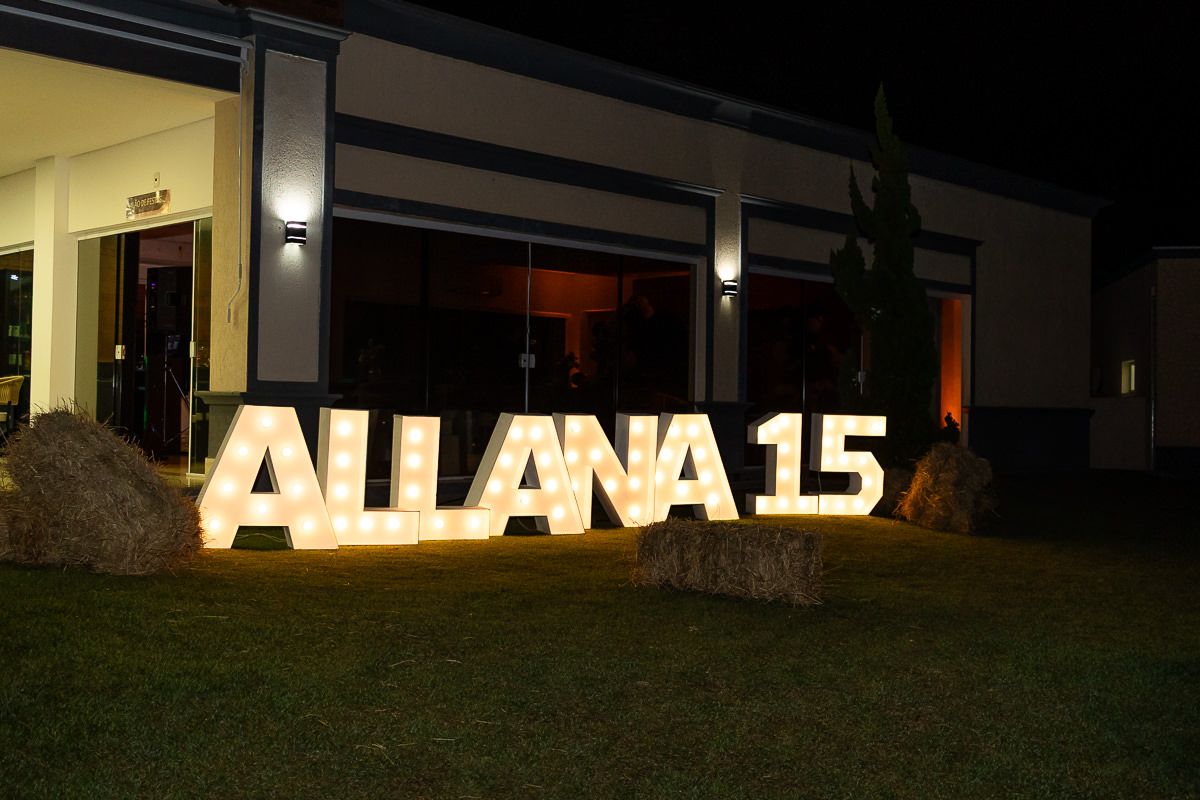 Allana 15 anos - 2 - 0