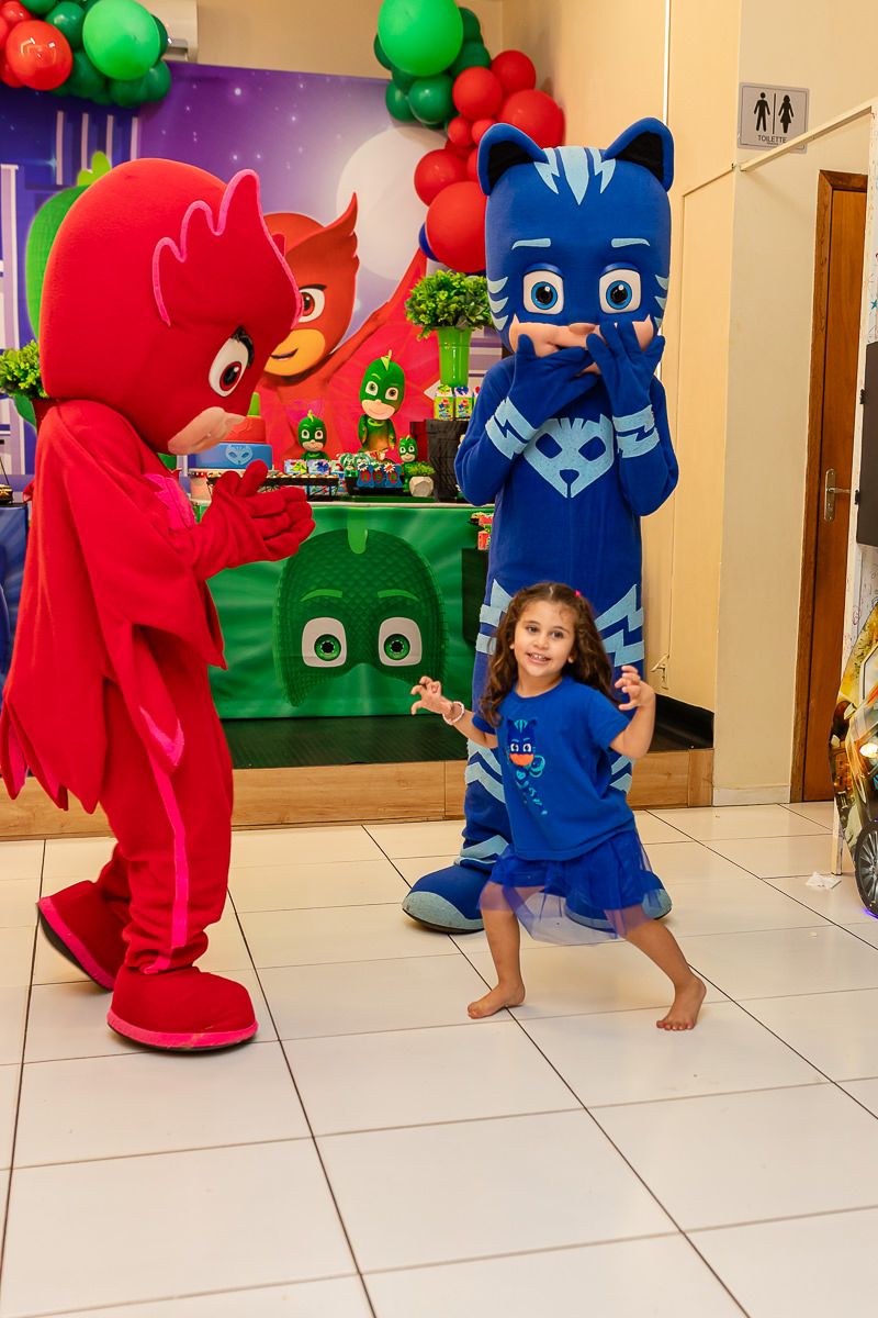 Isabela 4 anos - 2 - 0