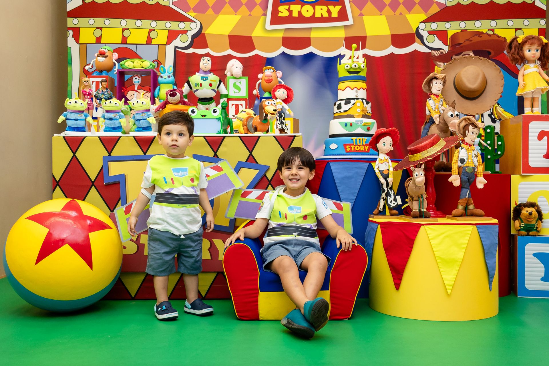 2 anos Dudú & 4 anos Bê - 2 - 0