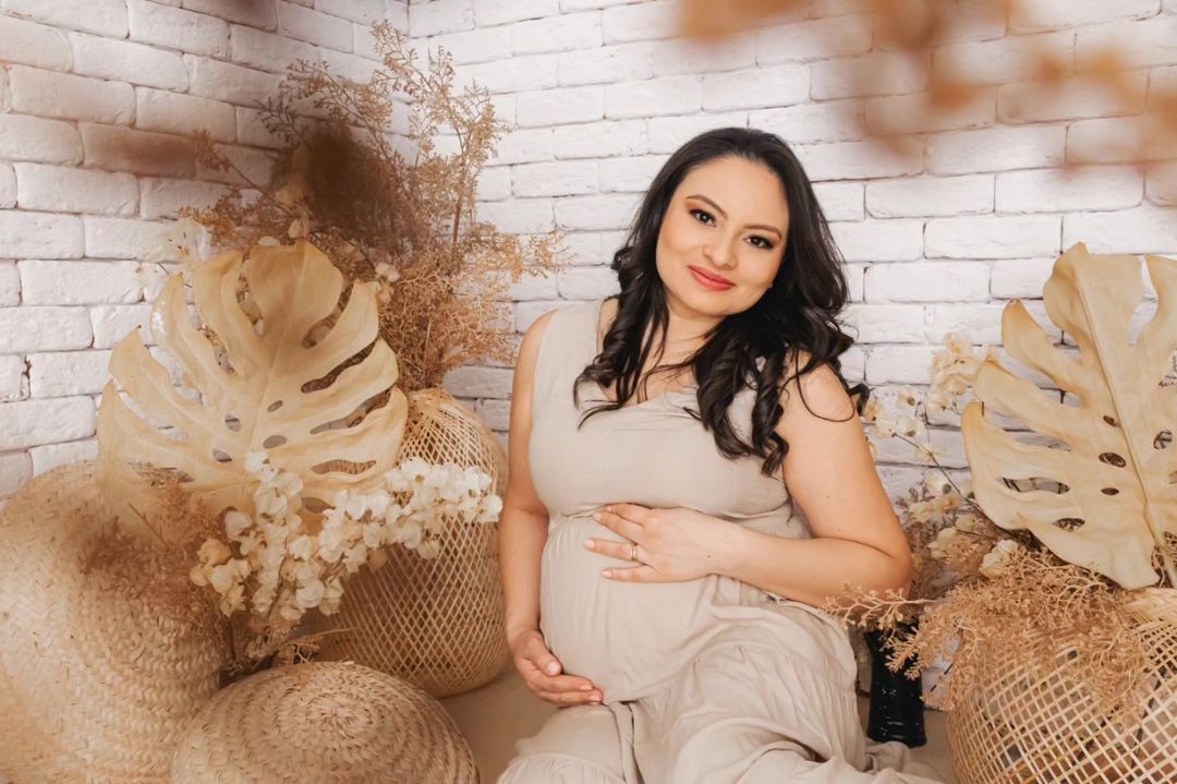 Ensaio de Gestante Estúdio - 2 - 7