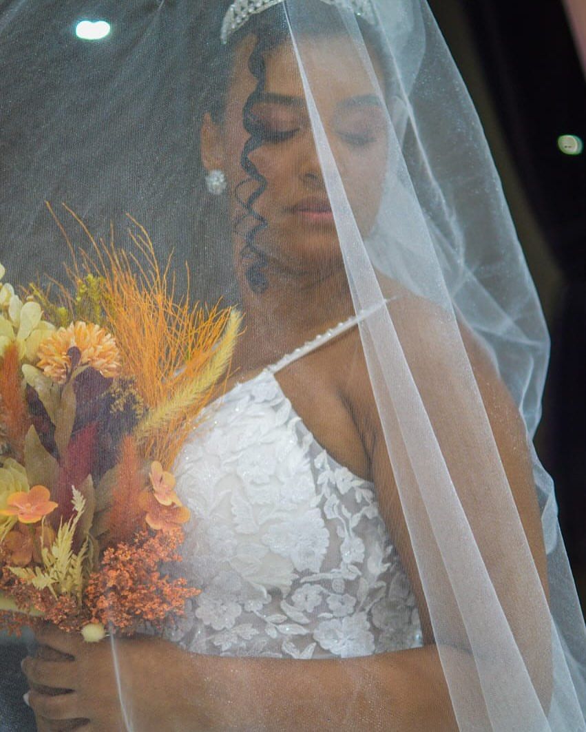 Capturamos momentos autênticos com naturalidade, espontaneidade e emoção. - Slide 6