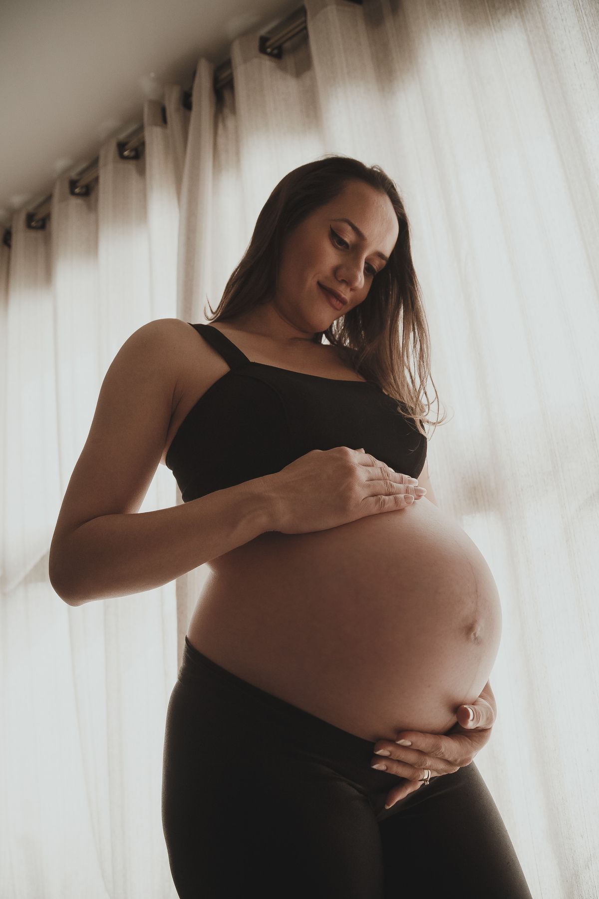 Ju e Douglas à espera do Léo - 1 - 18