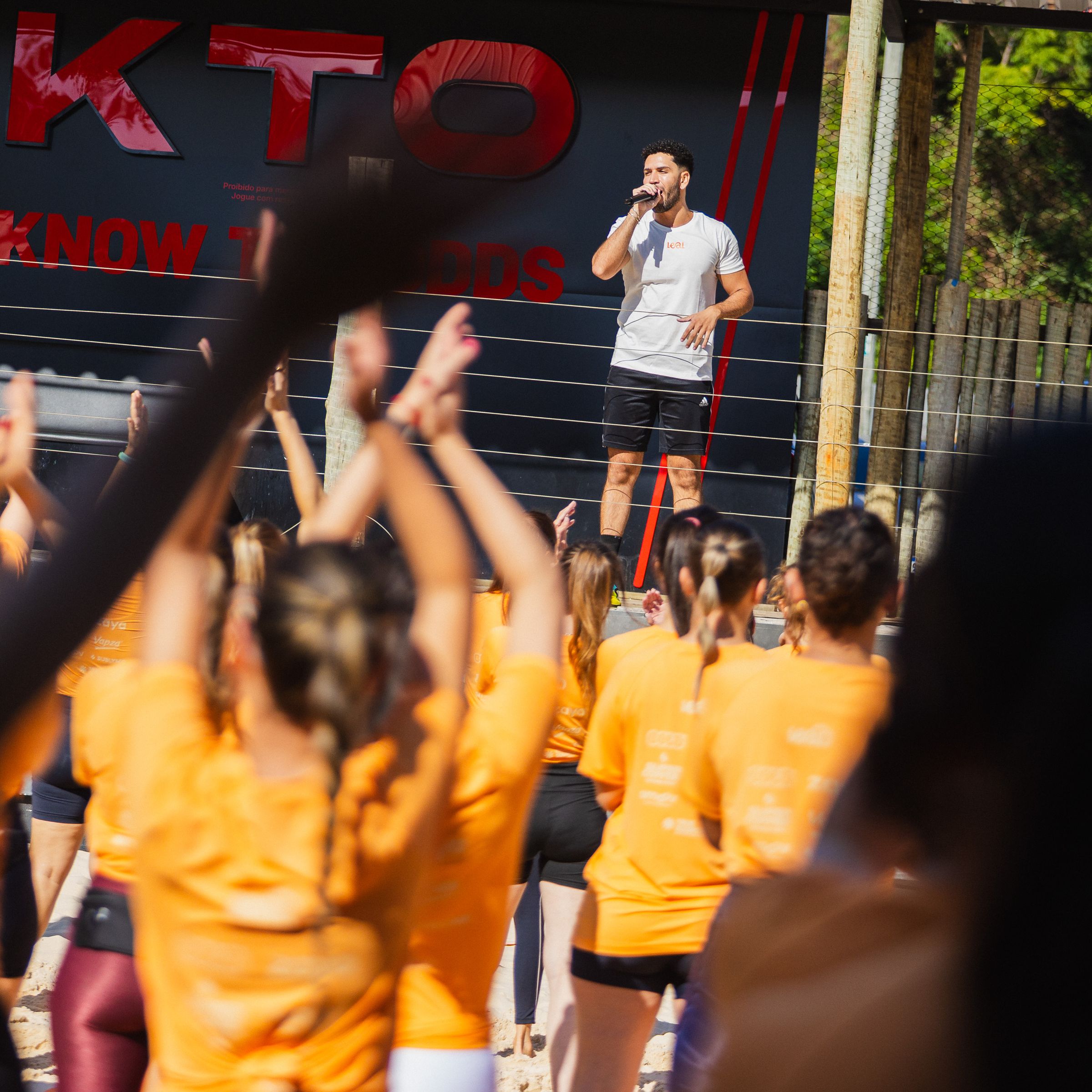 Convenção de Empresas - 1 - 75