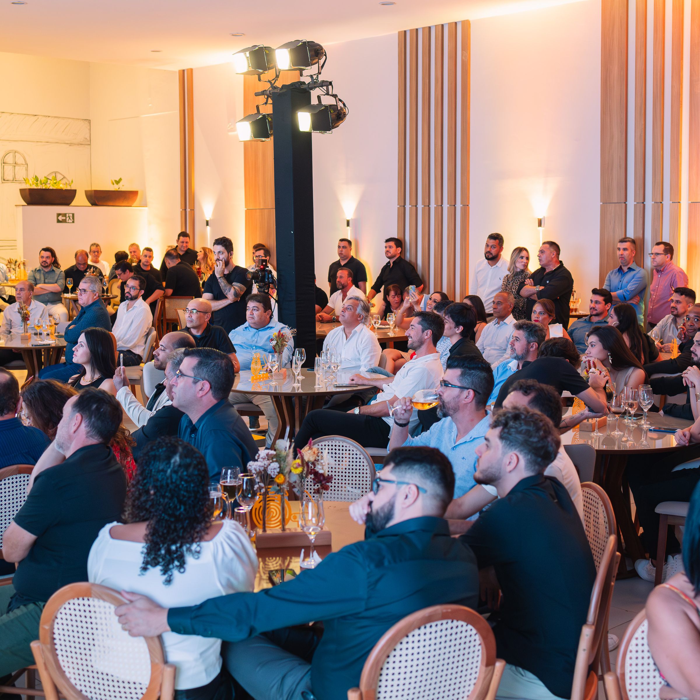 Convenção de Empresas - 1 - 172