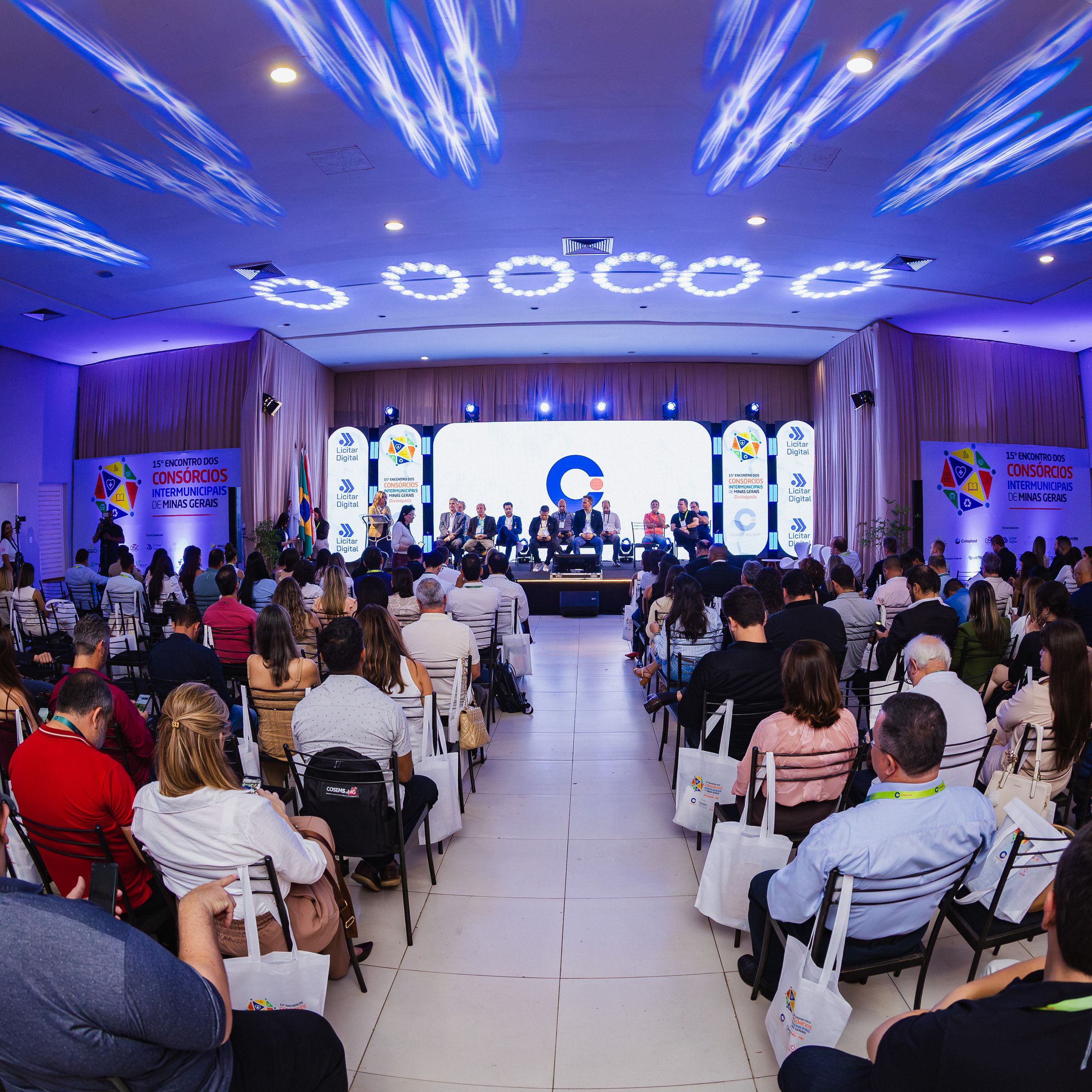 Convenção de Empresas - 1 - 82