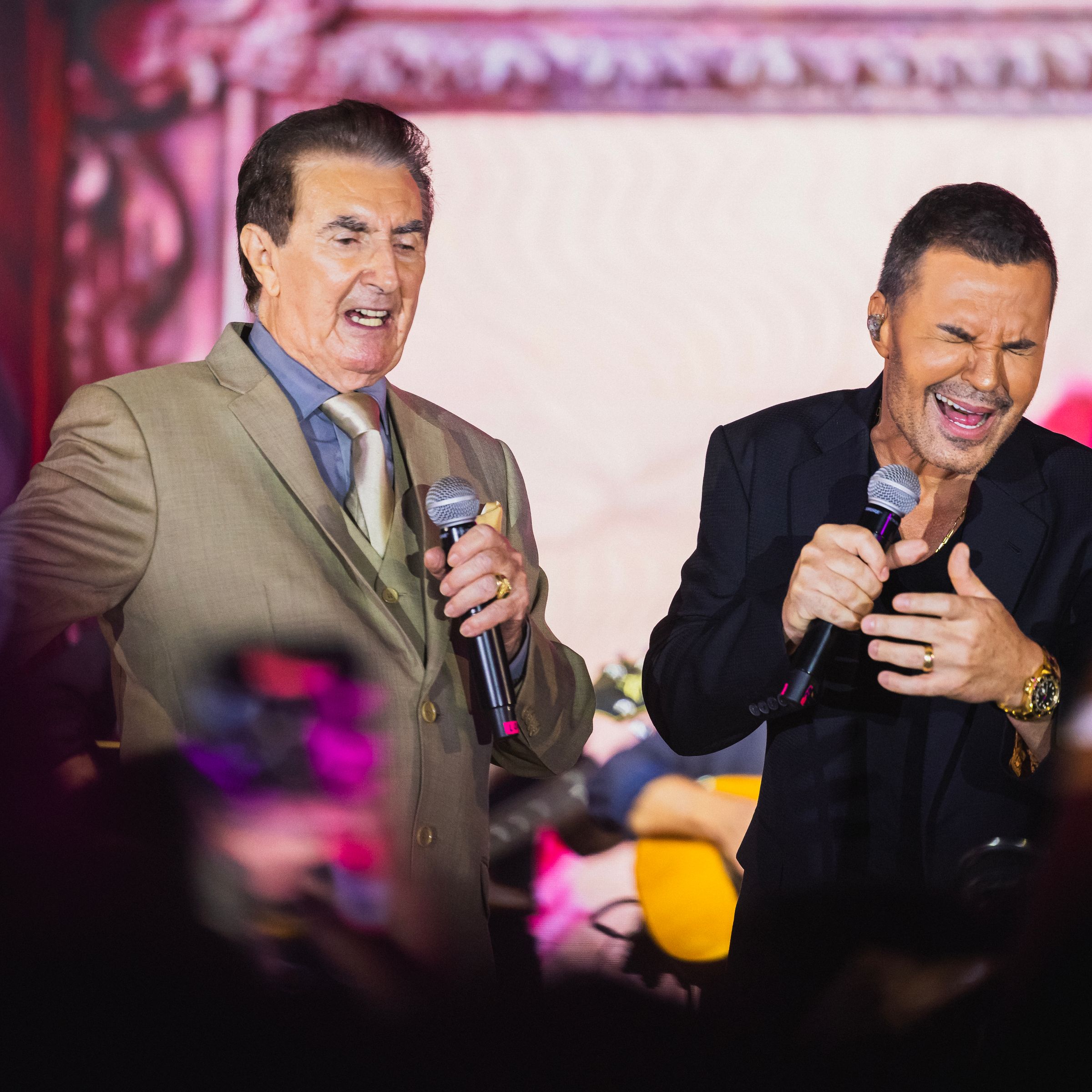 DVDs e Artistas - 1 - 22