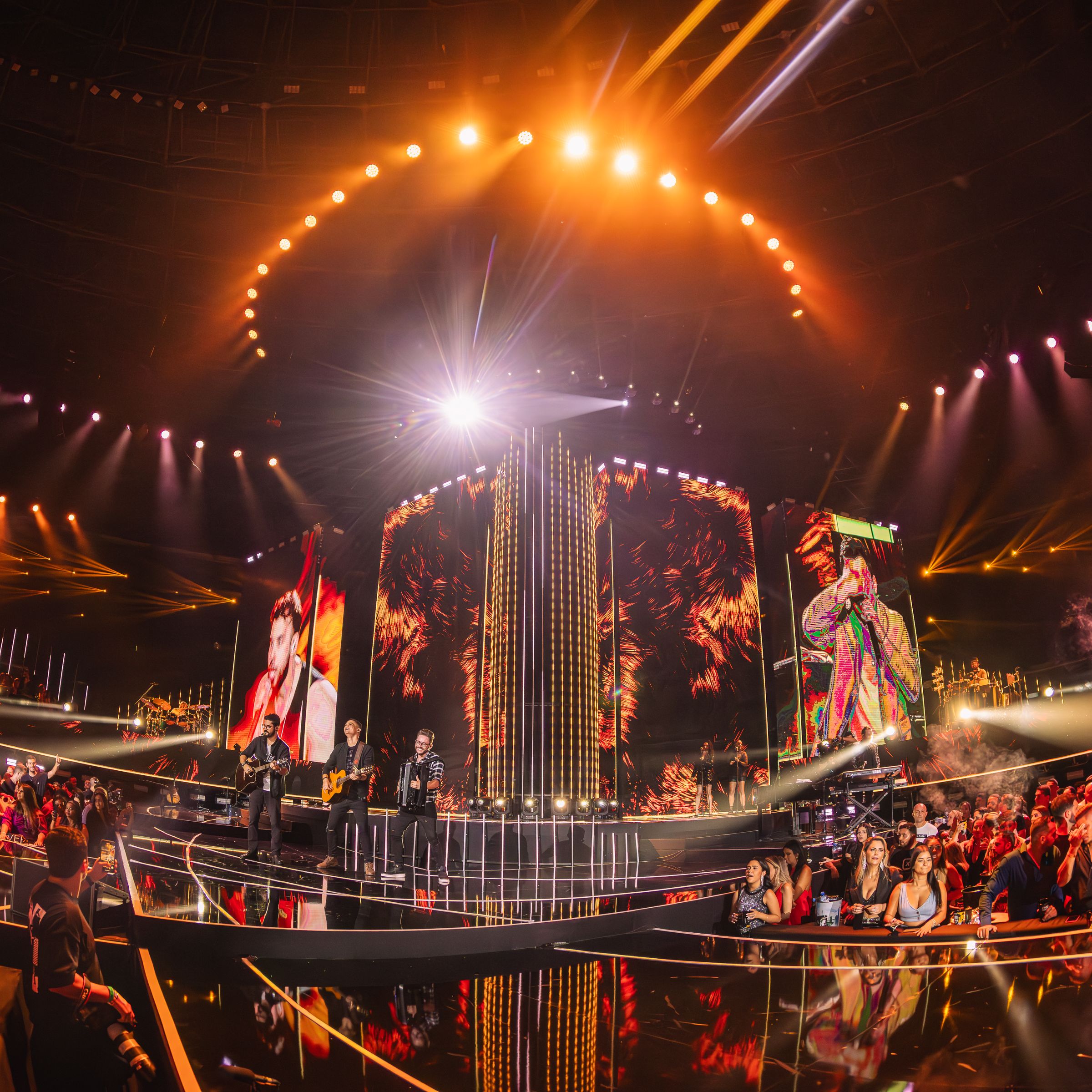 DVDs e Artistas - 1 - 10