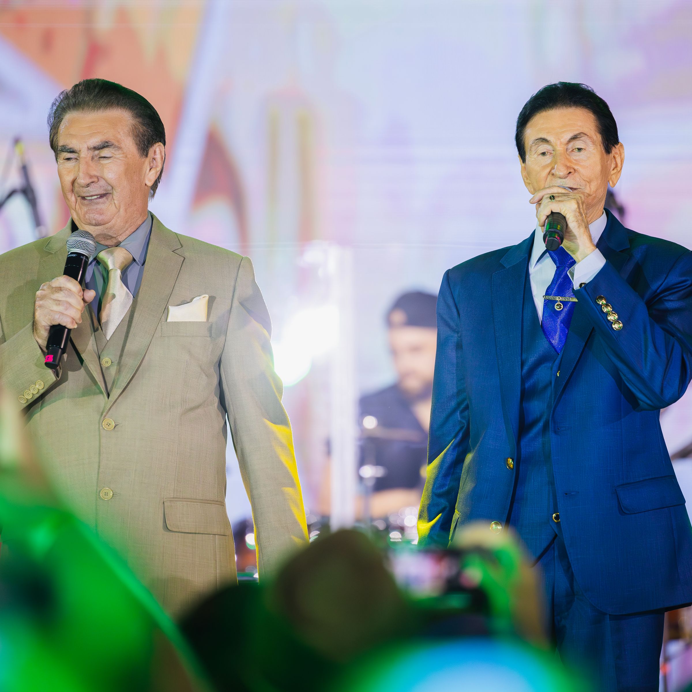 DVDs e Artistas - 1 - 29