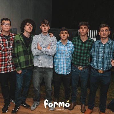 Este é um título. - 1 - 2