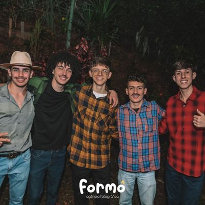 Este é um título. - 1 - 2