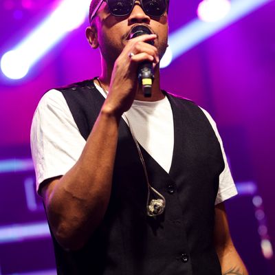 Este é um título. - 1 - 2