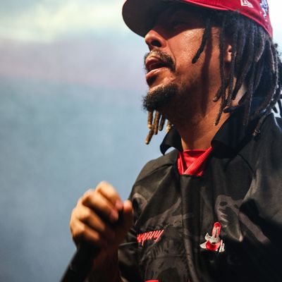 Este é um título. - 1 - 2