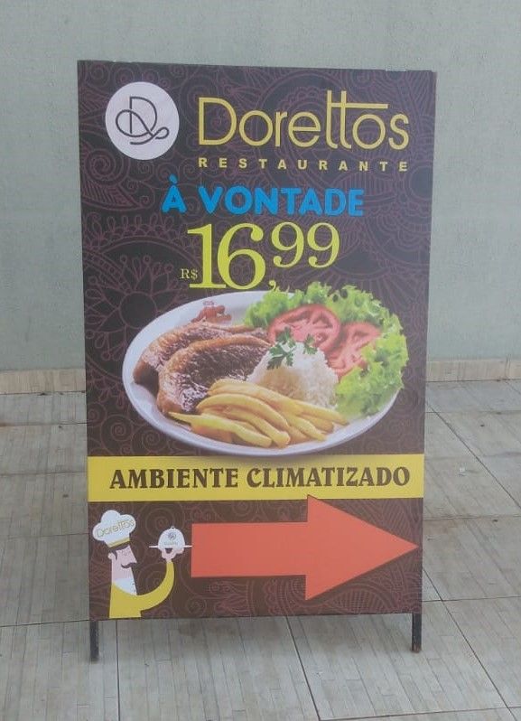 Display e Cavaletes - 6