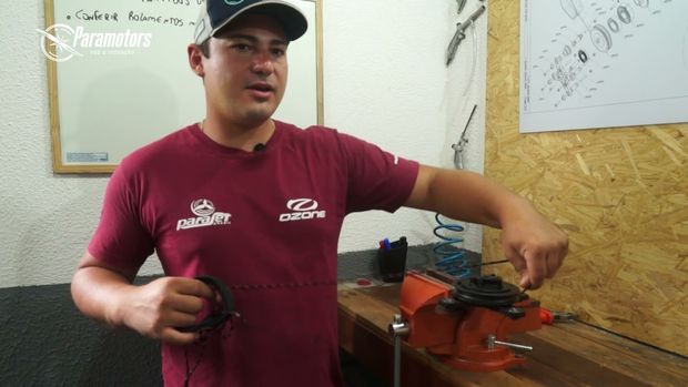 Troca da corda do arranque de partida (flash starter) motor vittorazi moster 185cc MY20. /troca-da-corda-do-arranque-de-partida-flash-starter-motor-vittorazi-moster-185cc-my20