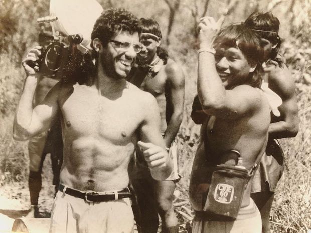 Nunca me esqueço deste primeiro encontro com os XAVANTES. My first encounter with XAVANTES. /nunca-me-esqueco-deste-primeiro-encontro-com-os-xavantes-my-first-encounter-with-xavantes