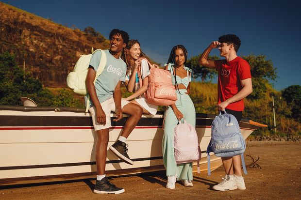 Job Coca-cola Bags - Coleção Verão /job-coca-cola-bags-colecao-verao