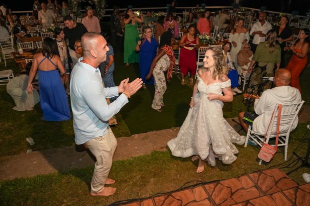 Encantados no Amor: Um Casamento com Axé /encantados-no-amor-um-casamento-com-axe