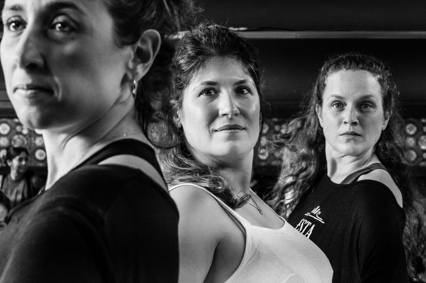 Ensaio para tablado Café com Tablado - Ale Kalaf /ensaio-para-tablado-cafe-com-tablado-ale-kalaf