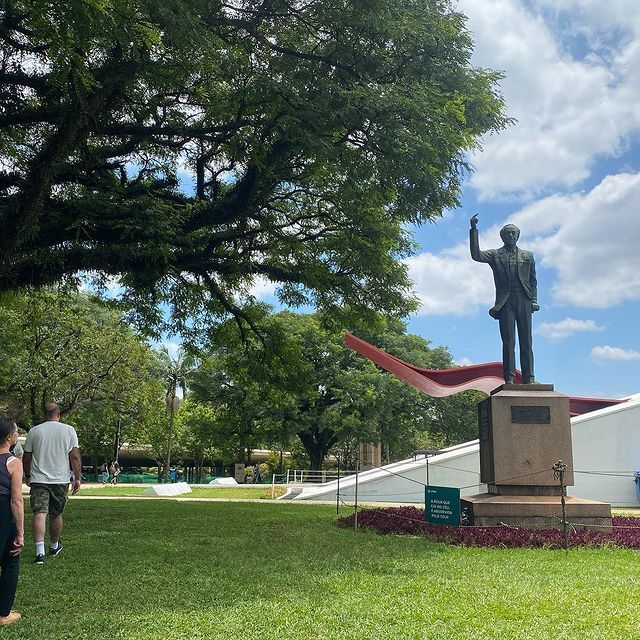 Tours December 2022 - 23