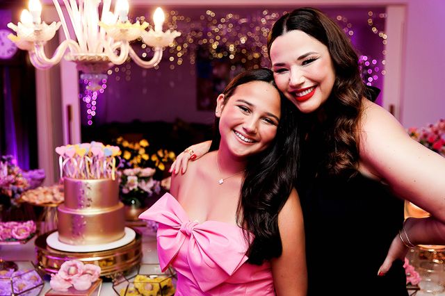 Uma Noite Especial: Festa de 15 Anos da Maria Laura e da Mamãe Milena Fraga. /uma-noite-especial-festa-de-15-anos-da-maria-laura-e-da-mamae-milena-fraga