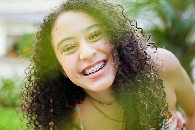 Ensaio ao Ar Livre para Meninas de 13 a 17 Anos: Por Que Fazer e Dicas Essenciais /ensaio-ao-ar-livre-para-meninas-de-13-a-17-anos-por-que-fazer-e-dicas-essenciais