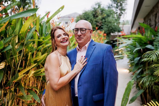 Bodas de 40 Anos: Denise e Sergio celebram uma linda história de amor em família /bodas-de-40-anos-denise-e-sergio-celebram-uma-linda-historia-de-amor-em-familia