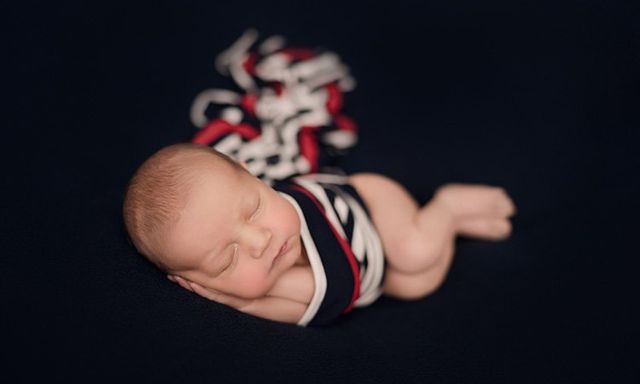 “VIEMOS PARA FICAR”: FOTÓGRAFA EM NEWBORN DIZ QUE ESTILO É UM DOS QUE MAIS CRESCEM NO BRASIL /viemos-para-ficar-fotografa-em-newborn-diz-que-estilo-e-um-dos-que-mais-crescem-no-brasil