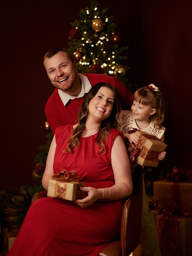 Especial de Natal 2025 - Ensaio em estúdio: Carol e família /especial-de-natal-2025-ensaio-em-estudio-carol-e-familia