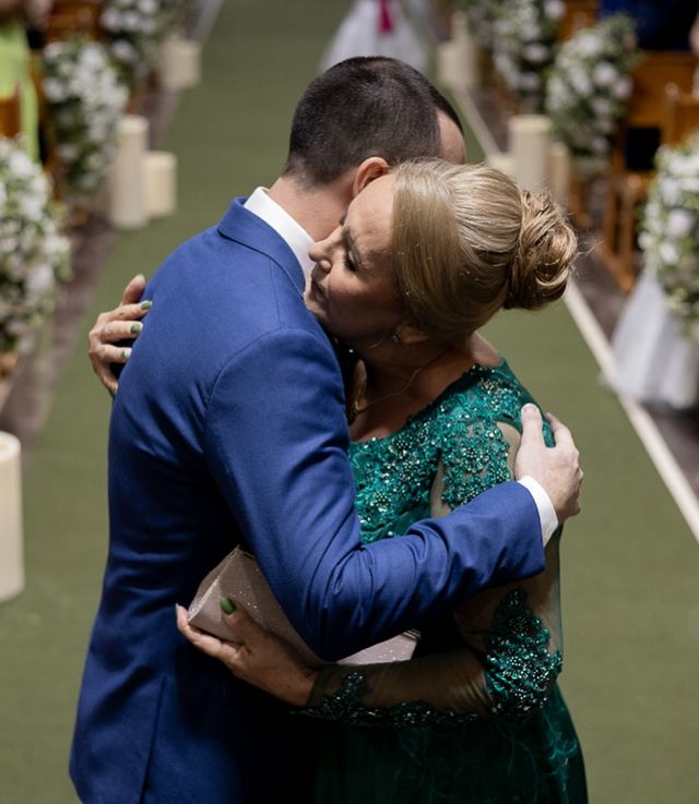 muita emoção e amor  /muita-emocao-e-amor