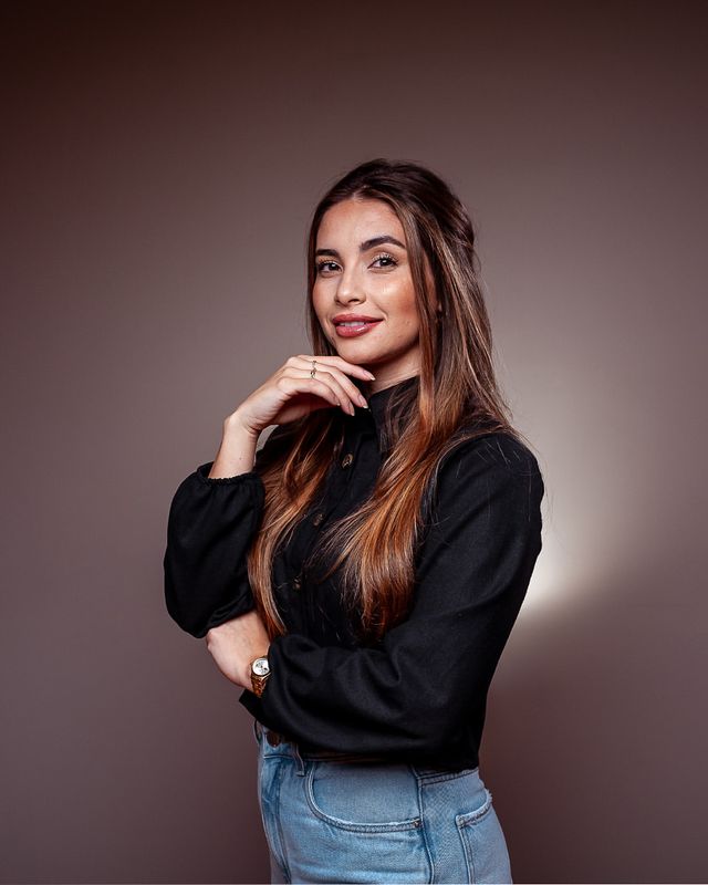 Simara Kosniyzeko /simara-kosniyzeko