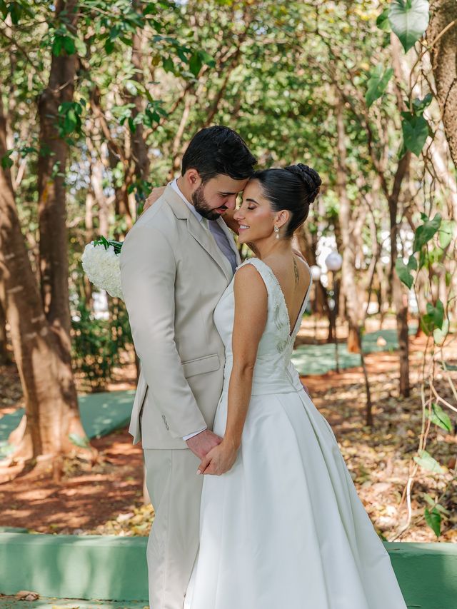 Lara Valadão & João Zuque /lara-valadao-joao-zuque