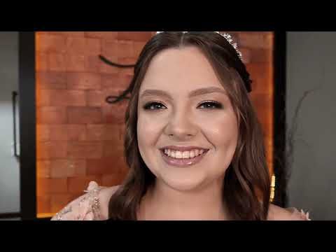 Com Carinho, Julia - Trailer - Festa de 15 Anos /com-carinho-julia-trailer-festa-de-15-anos