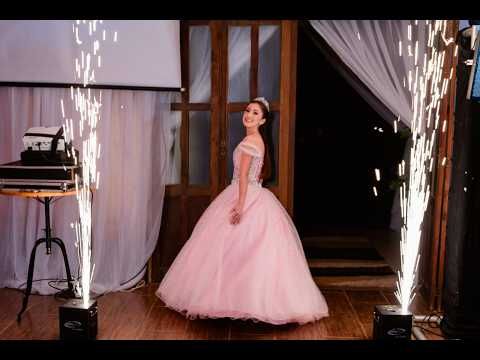 Debutante Vitória - Trailer da Festa /debutante-vitoria-trailer-da-festa