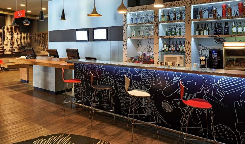 Hotel Ibis lança projeto Ibis Music com música ao vivo e comida di buteco /hotel-ibis-lanca-projeto-ibis-music-com-musica-ao-vivo-e-comida-di-buteco