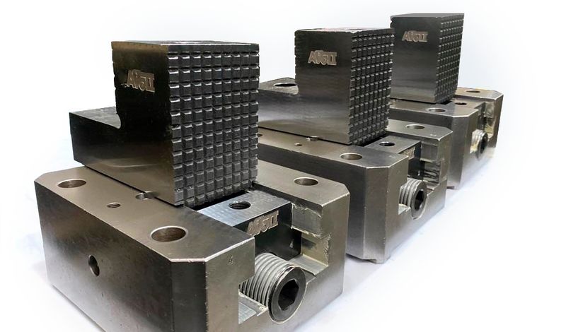 PRODUÇÃO DE PORTA CASTANHA PARA PLACA DE 1500MM /producao-de-porta-castanha-para-placa-de-1500mm