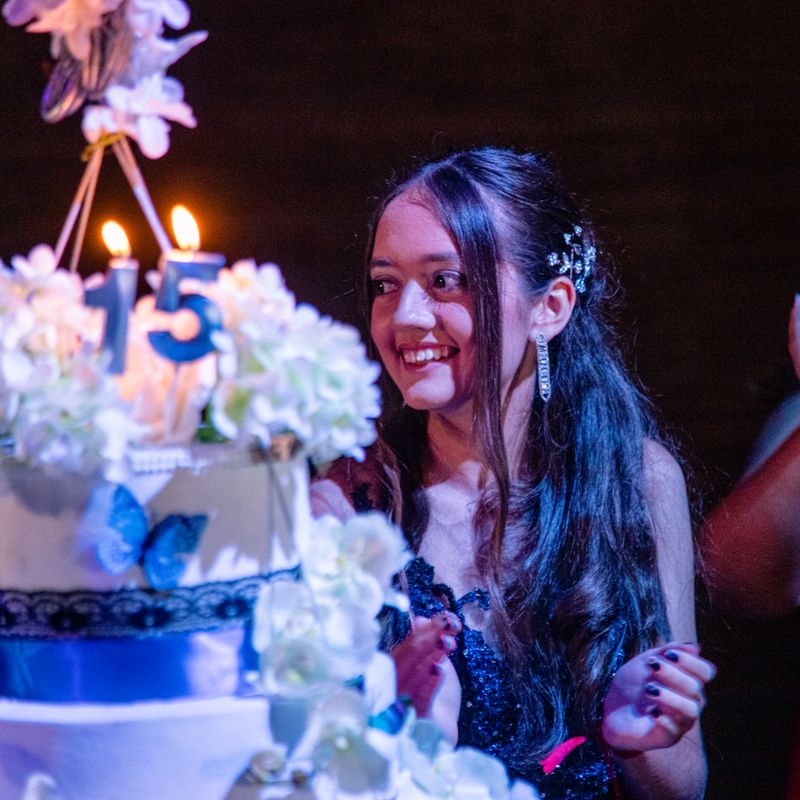 Aniversário 15 Anos Gigi - Buffet Villa Baruc - 2 - 1