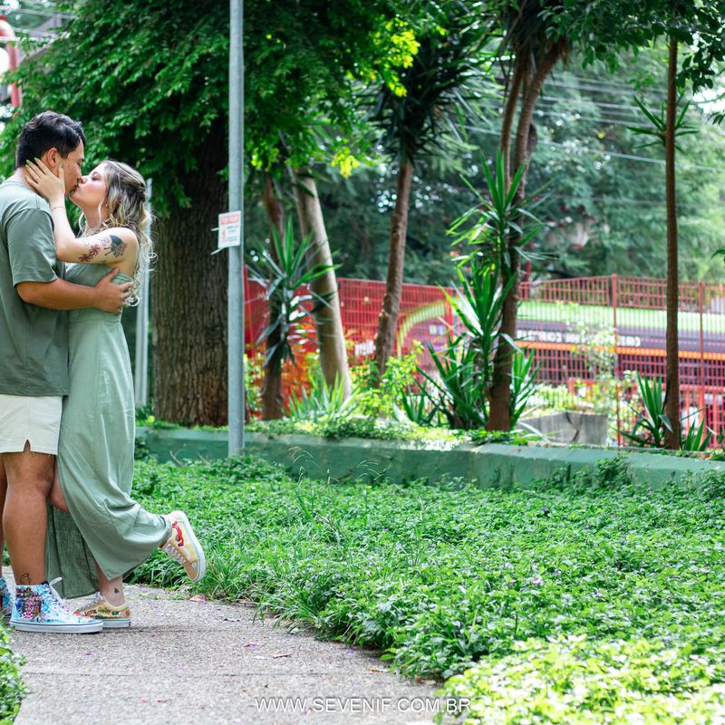 Ensaio Pré-Wedding em São Paulo: Julia e Yugo no Bairro da Liberdade - 2 - 1