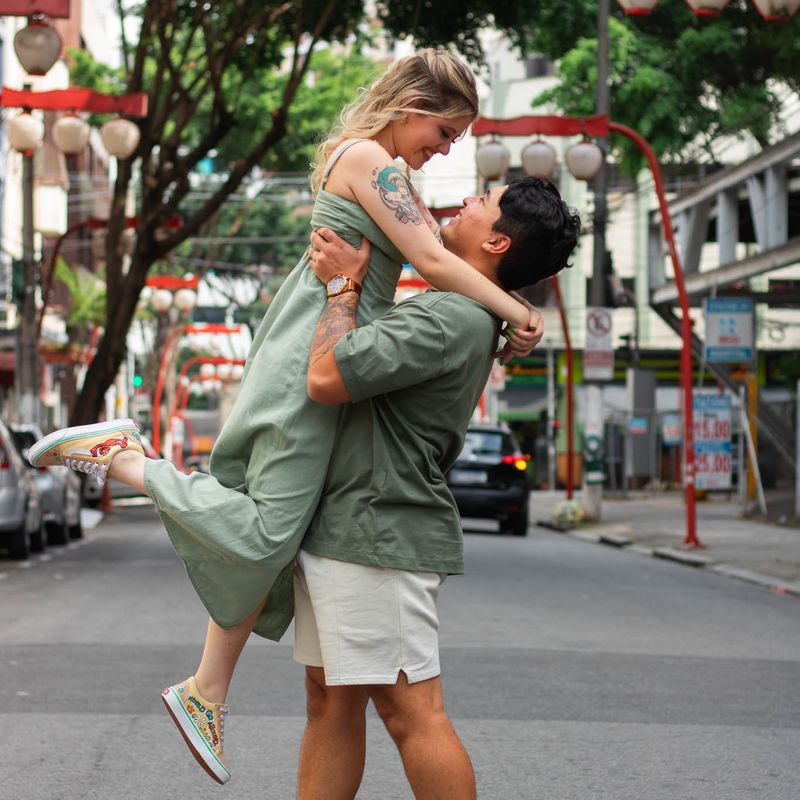 Ensaio Pré-Wedding em São Paulo: Julia e Yugo no Bairro da Liberdade - 2 - 0