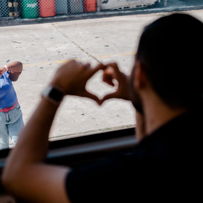 O Ensaio de Janaina e Jonas: Amor, Fé e Movimento em São Paulo - 2 - 1
