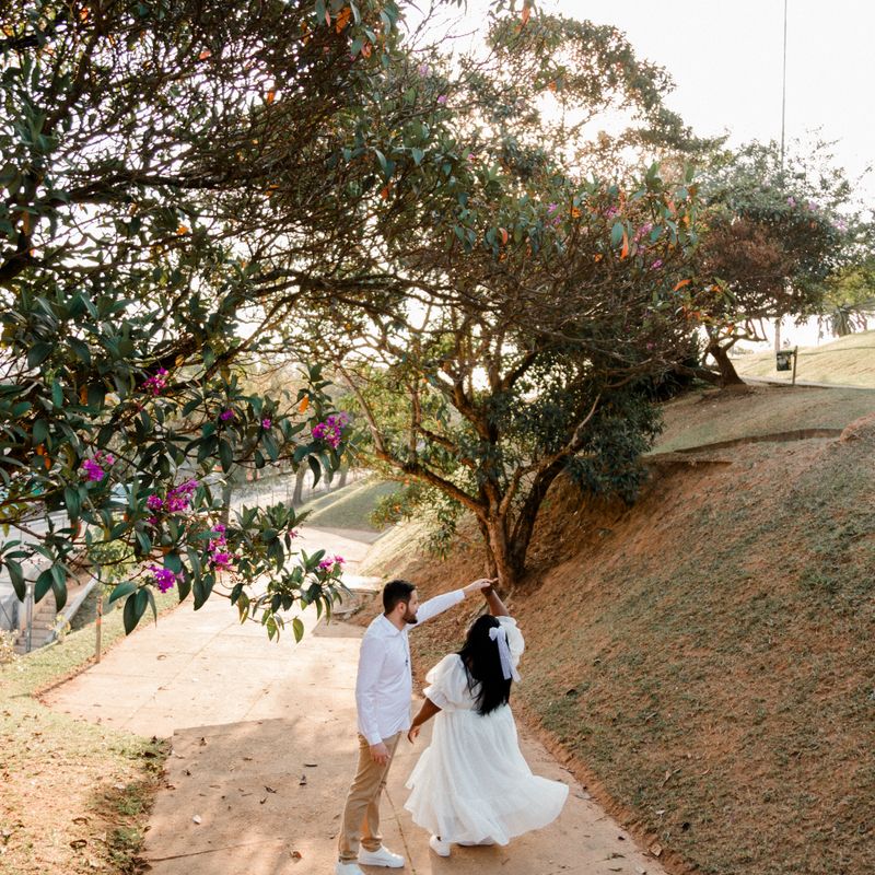 O Ensaio de Janaina e Jonas: Amor, Fé e Movimento em São Paulo - 2 - 0