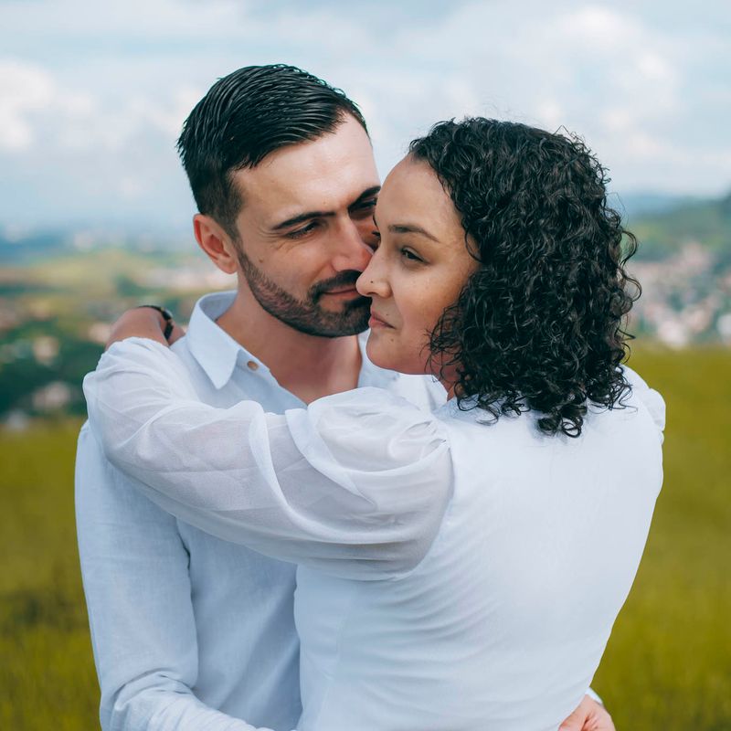 Ensaio Pré-Wedding de Andressa e Alexandre no alto do Morro do Capuava - 2 - 0
