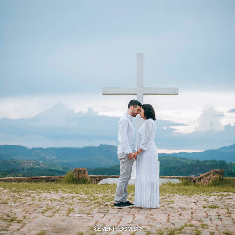 Ensaio Pré-Wedding de Andressa e Alexandre no alto do Morro do Capuava - 2 - 0