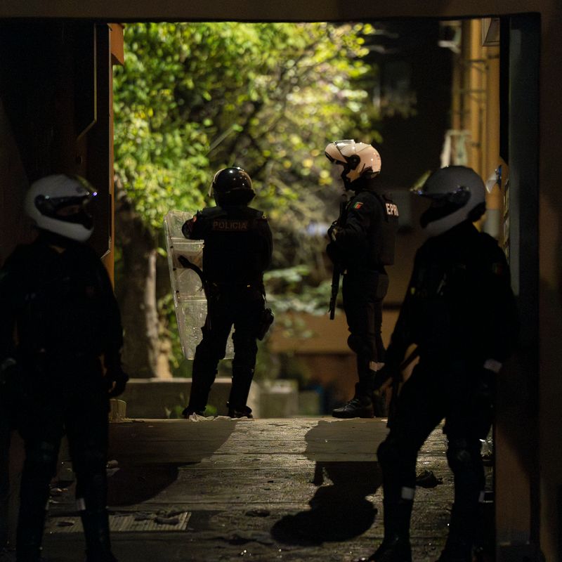 Protestos Bairro Zambujal - 3 - 2