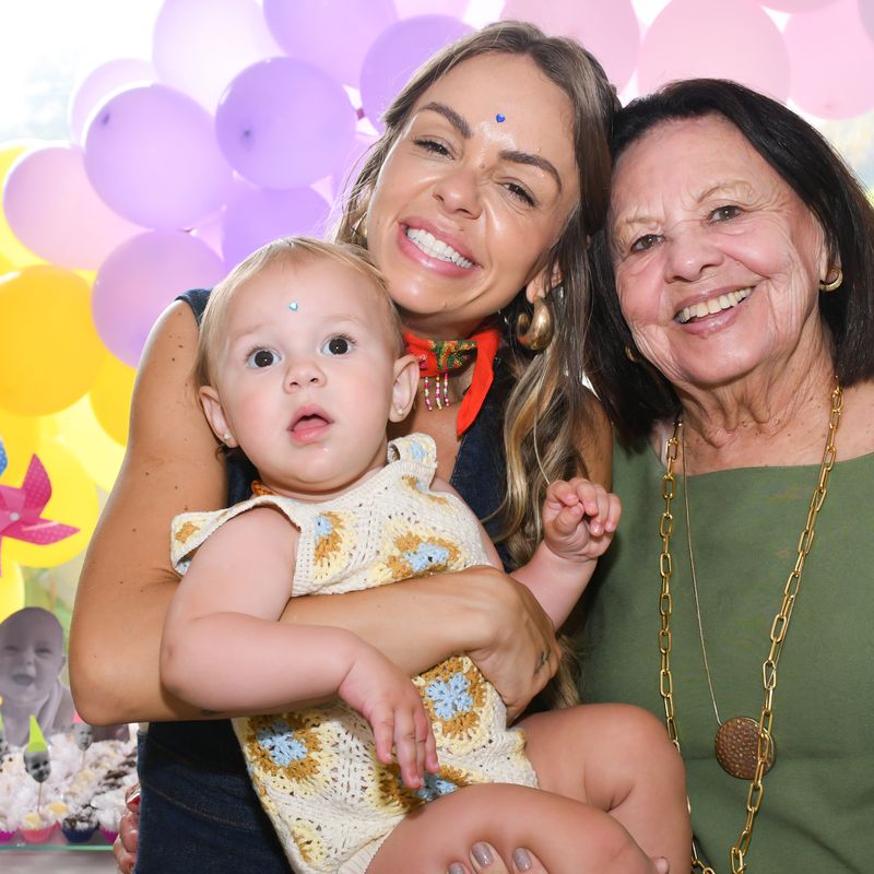 Aniversário 01 ano Elis - 1 - 0