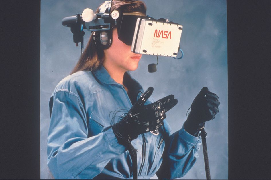 História dos Óculos de Realidade virtual VR - 23