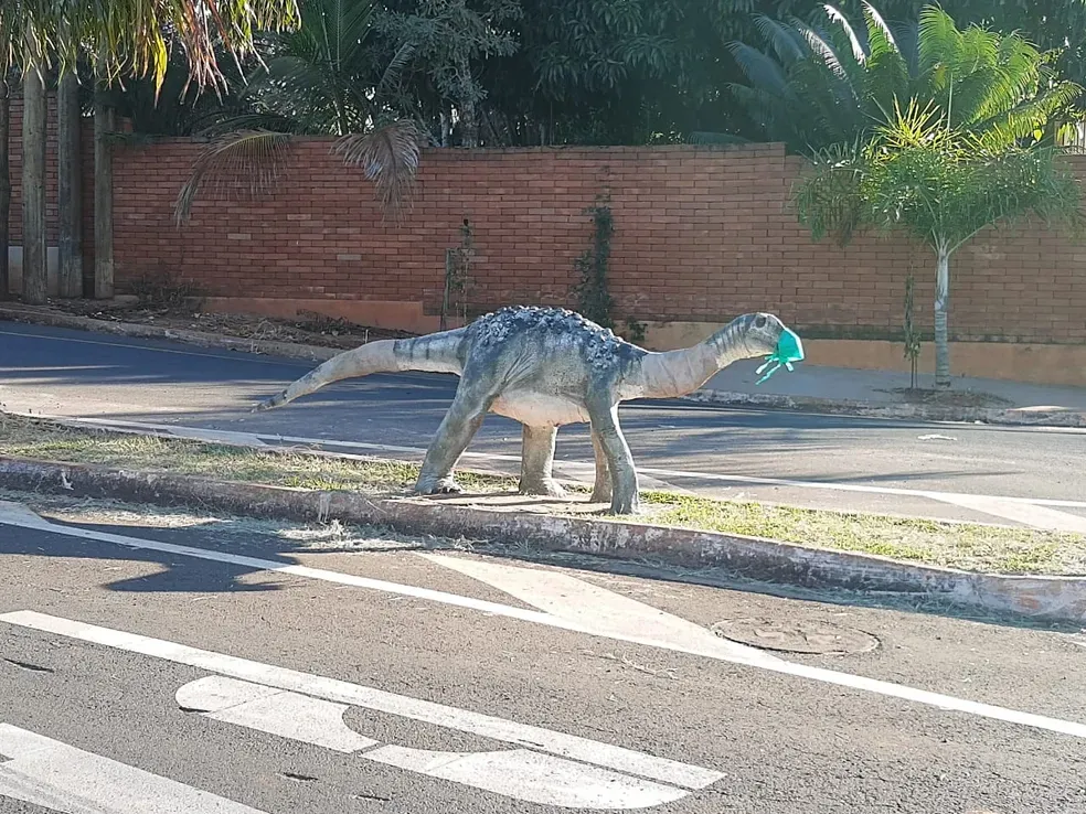 Uchoa tem sua primeira Mostra de Arte Contemporânea - 2